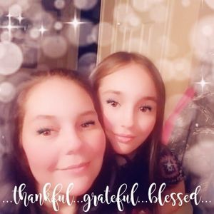 Meet your Posher, Kelli